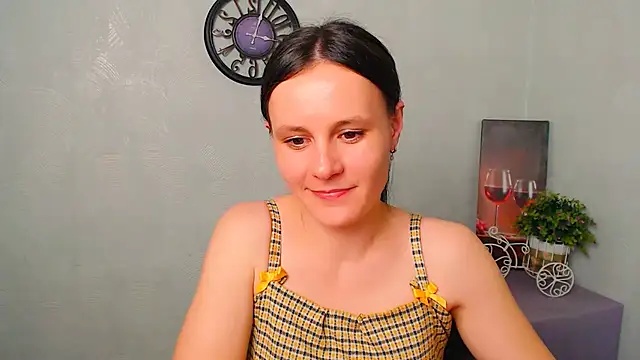 Snapshot of ValeriaHeart_ chatting on February 18, 5:20 pm ValeriaHeart online show from February 18, 5:20 pm