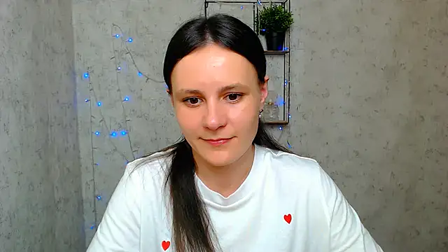 Snapshot of ValeriaHeart_ chatting on March 13, 1:29 pm ValeriaHeart online show from March 13, 1:29 pm