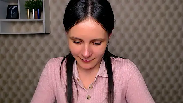 Snapshot of ValeriaHeart_ chatting on February 25, 3:53 pm ValeriaHeart online show from February 25, 3:53 pm