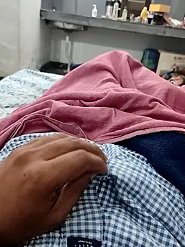 Snapshot of Hot_funky_boy chatting on November 4, 5:50 pm Hot funky boy online show from November 4, 5:50 pm