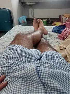 Hot funky boy online show from April 12, 8:28 am