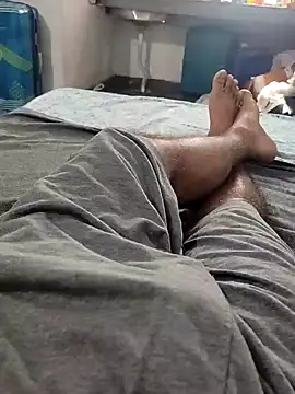 Snapshot of Hot_funky_boy chatting on February 22, 7:11 am Hot funky boy online show from February 22, 7:11 am