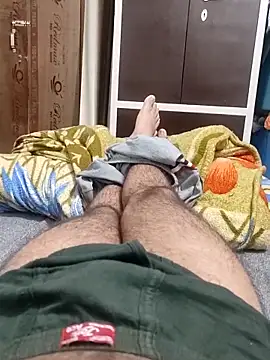 Snapshot of Hot_funky_boy chatting on February 18, 5:53 pm Hot funky boy online show from February 18, 5:53 pm