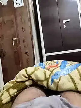 Snapshot of Hot_funky_boy chatting on February 9, 4:07 pm Hot funky boy online show from February 9, 4:07 pm