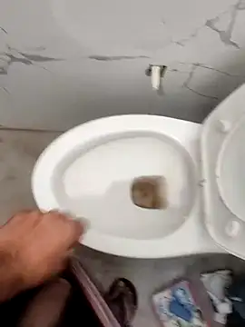 Snapshot of Hot_funky_boy chatting on October 3, 6:42 pm Hot funky boy online show from October 3, 6:42 pm