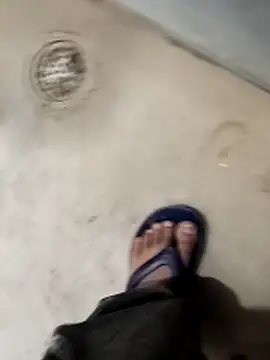 Snapshot of Hot_funky_boy chatting on November 23, 4:00 am Hot funky boy online show from November 23, 4:00 am