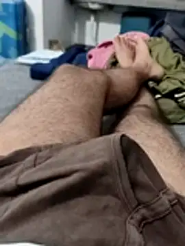 Snapshot of Hot_funky_boy chatting on March 3, 1:40 pm Hot funky boy online show from March 3, 1:40 pm