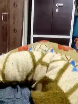 Snapshot of Hot_funky_boy chatting on February 11, 4:35 pm Hot funky boy online show from February 11, 4:35 pm