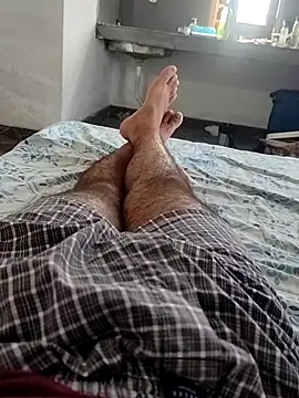 Snapshot of Hot_funky_boy chatting on October 12, 6:15 am Hot funky boy online show from October 12, 6:15 am