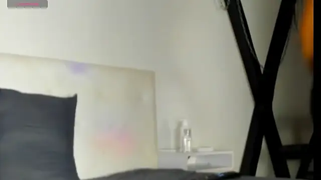 Snapshot of michell78sexy chatting on February 11, 3:08 am michell78sexy online show from February 11, 3:08 am