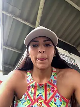Sofiadelacruz online show from June 30, 8:31 pm