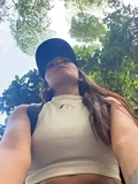 Sofiadelacruz online show from April 23, 3:35 pm