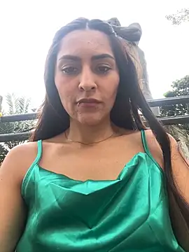 Sofiadelacruz online show from April 13, 10:03 pm