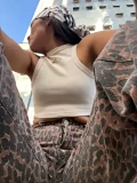 Sofiadelacruz online show from May 6, 10:03 pm