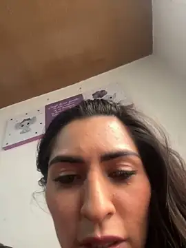 Sofiadelacruz online show from March 21, 5:45 pm