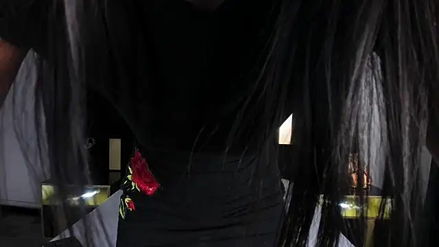 Keyla  Jones online show from February 17, 7:33 pm