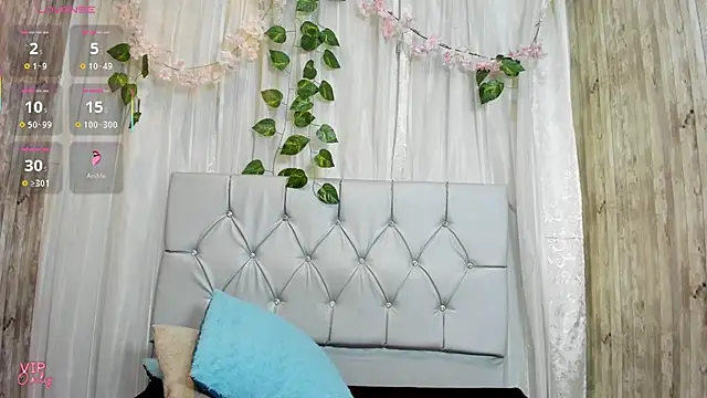 Rachel new20 online show from May 7, 8:23 pm