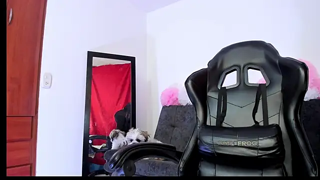 Snapshot of Kataleya_88 chatting on November 19, 11:10 am Kataleya 88 online show from November 19, 11:10 am