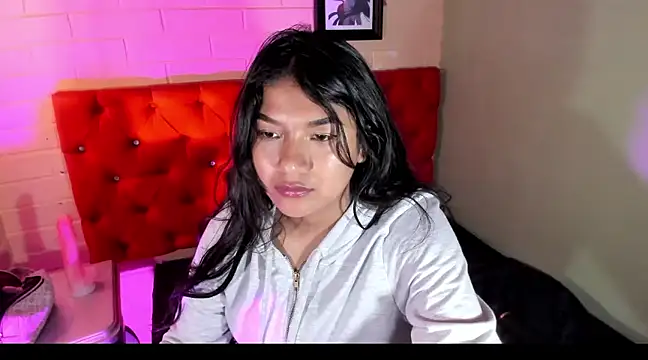 Snapshot of ScarletKray chatting on February 27, 5:37 pm ScarletKray online show from February 27, 5:37 pm