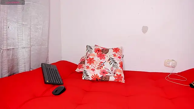 curly sweett1 online show from February 18, 3:20 pm