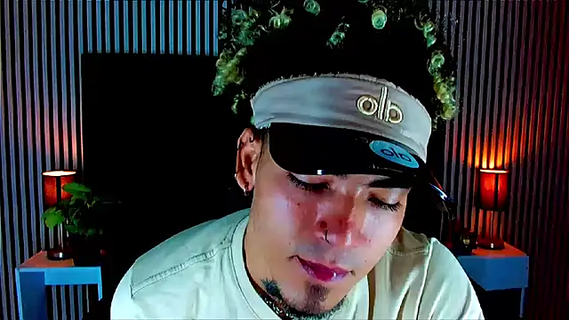 LihanJor 23 online show from October 18, 1:02 pm