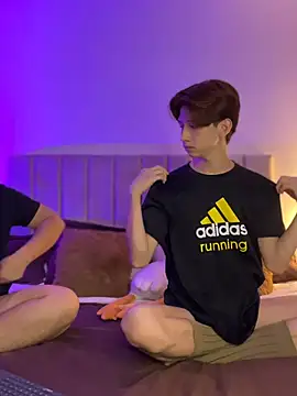 jacob and sam online show from November 17, 3:32 am