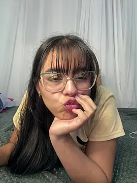 megan cl online show from February 27, 4:57 am