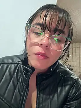 megan cl online show from March 12, 2:09 am