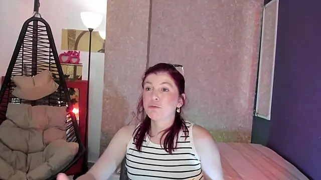 Snapshot of FelicitaSweet chatting on March 22, 7:42 pm FelicitaSweet online show from March 22, 7:42 pm