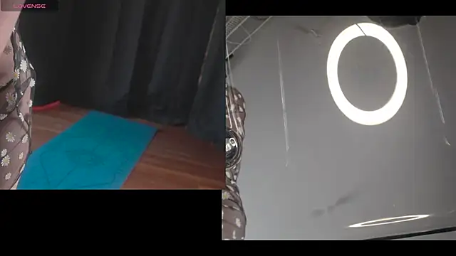 Snapshot of MsHugNkiss chatting on February 26, 3:43 pm MsHugNkiss online show from February 26, 3:43 pm