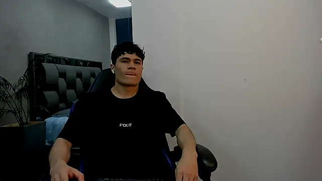 roan birkin online show from November 6, 7:07 pm