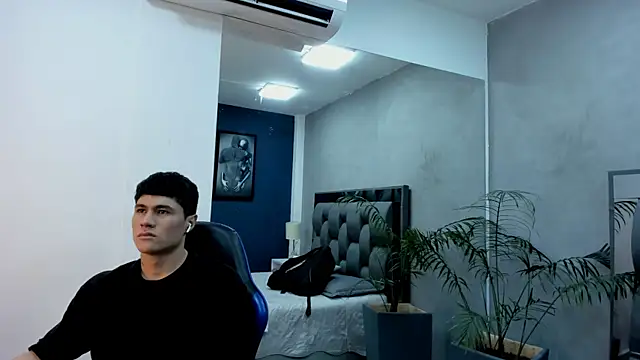 roan birkin online show from December 17, 7:41 pm