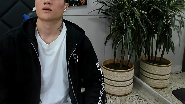 roan birkin online show from March 25, 7:35 pm