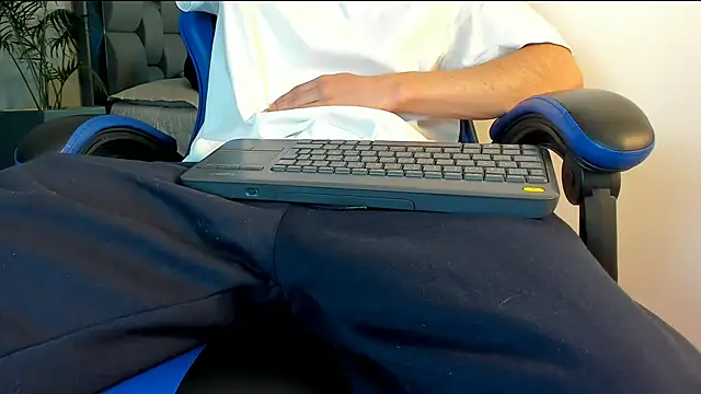 roan birkin online show from November 21, 7:13 pm