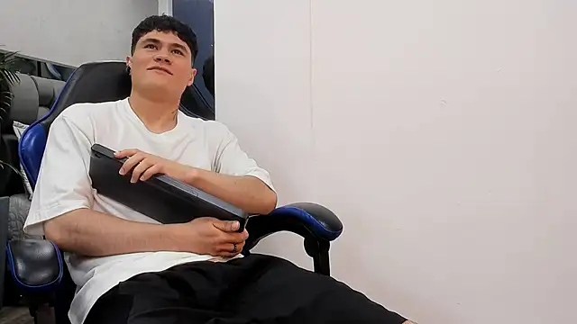 roan birkin online show from October 16, 7:22 pm