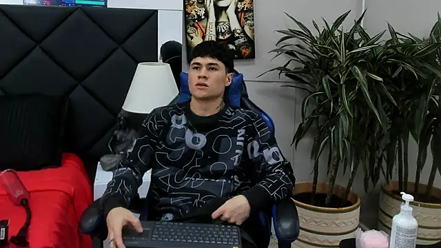 roan birkin online show from March 24, 7:25 pm