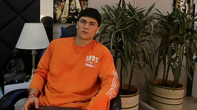 roan birkin online show from April 5, 7:31 pm