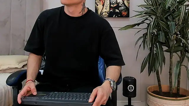roan birkin online show from May 7, 7:39 pm