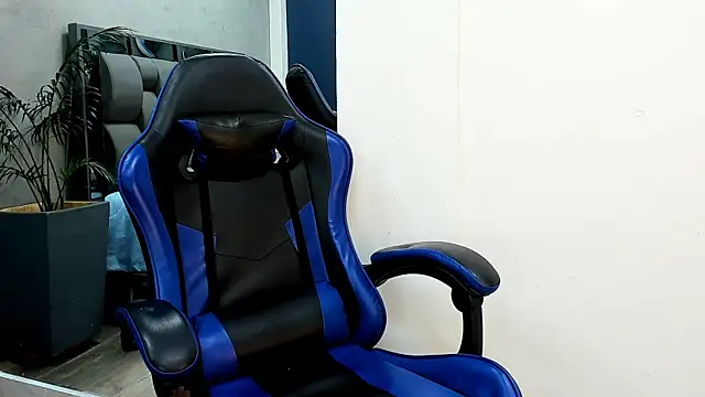 roan birkin online show from November 5, 7:06 pm