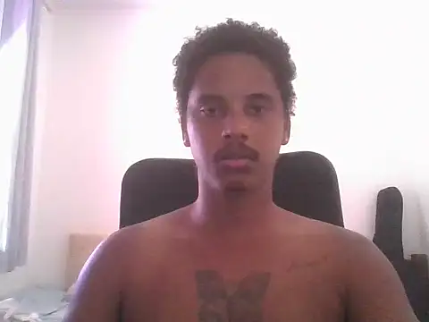 Snapshot of ONegodoce25 chatting on May 3, 4:54 pm ONegodoce25 online show from May 3, 4:54 pm