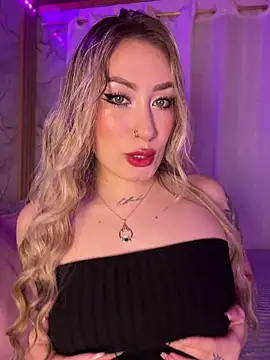 Lally Valencia   online show from March 6, 12:22 pm