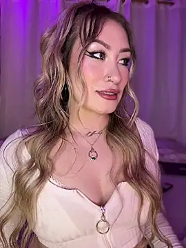 Snapshot of Lally_Valencia__ chatting on June 28, 9:10 pm Lally Valencia online show from June 28, 9:10 pm