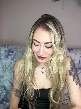 Lally Valencia   online show from February 20, 8:06 am
