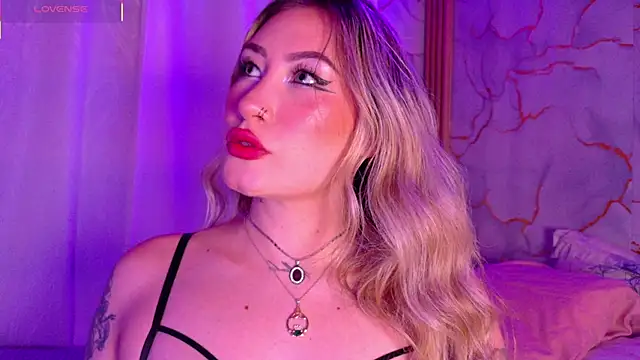 Lally Valencia   online show from March 21, 7:20 am