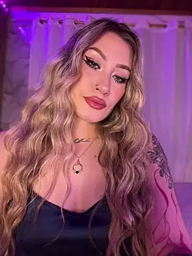 Lally Valencia   online show from March 10, 8:51 am