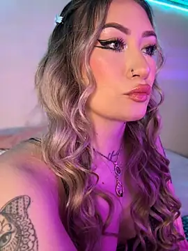 Snapshot of Lally_Valencia__ chatting on September 16, 7:42 am Lally Valencia online show from September 16, 7:42 am