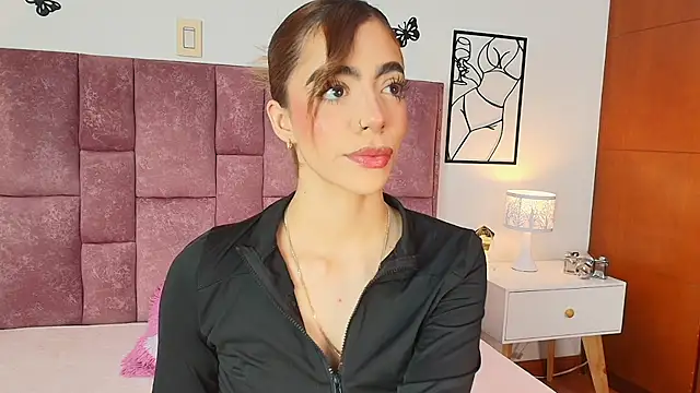 Snapshot of Violetta_Ficher chatting on July 11, 7:03 pm Violetta Ficher online show from July 11, 7:03 pm