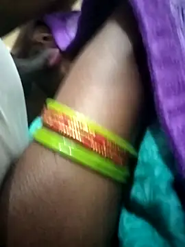 sdfuubjkn online show from March 15, 5:20 pm