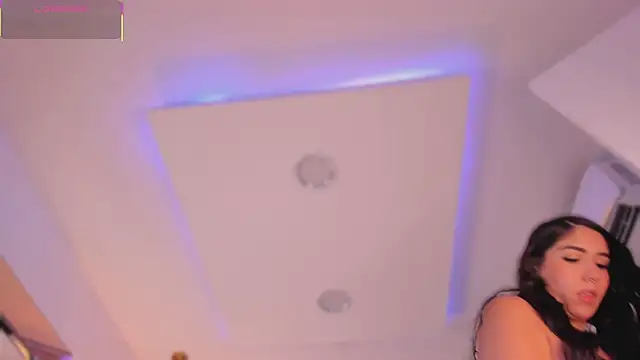 Nikki vega online show from March 6, 10:41 am