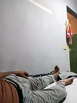 Snapshot of Zaberpop chatting on February 18, 5:42 pm Zaberpop online show from February 18, 5:42 pm